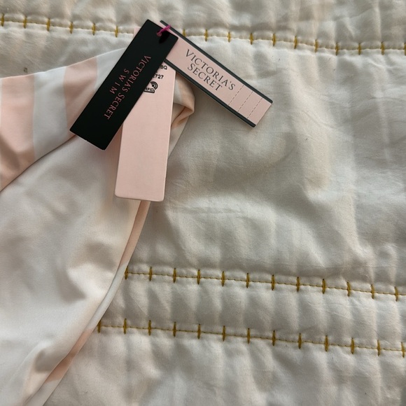 VICTORIA’S SECRET PINK Striped Bikini Set in Peach and White - new S/M - Picture 6 of 8